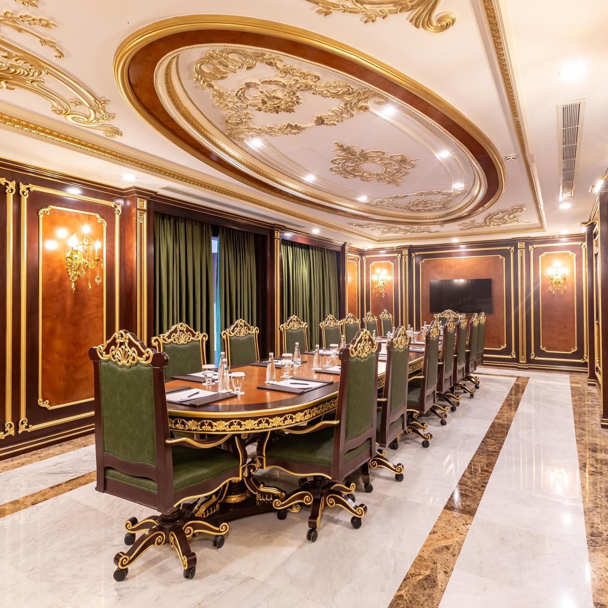 Cristal Erbil Hotel Exterior foto The meeting room of the Prime Minister